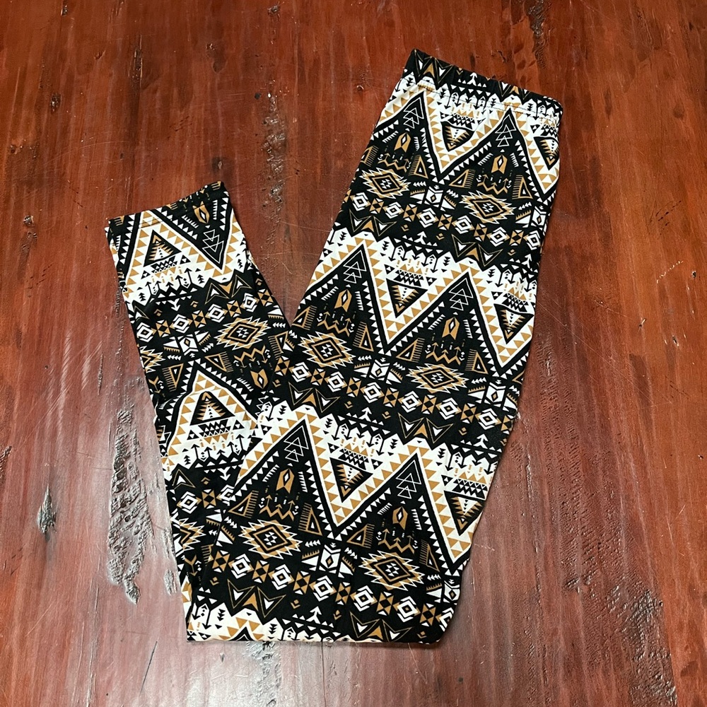 💜 5/$25 Agnes & Dora Aztec Tribal Print Leggings S/M